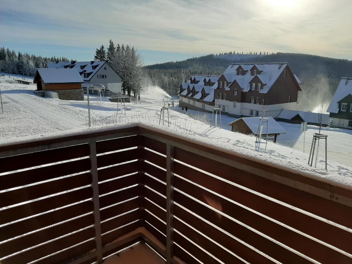 Apartman M5 Horní Mísečky Esterno foto