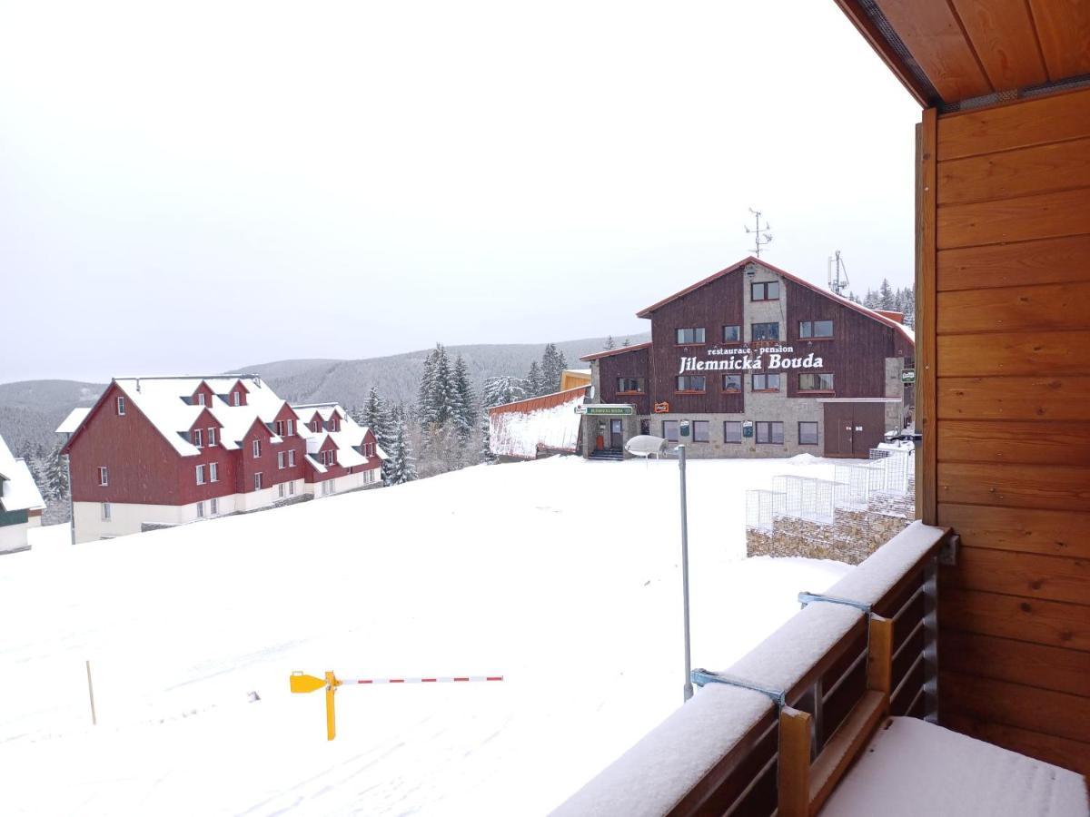 Apartman M5 Horní Mísečky Esterno foto