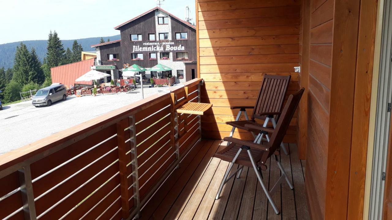 Apartman M5 Horní Mísečky Esterno foto
